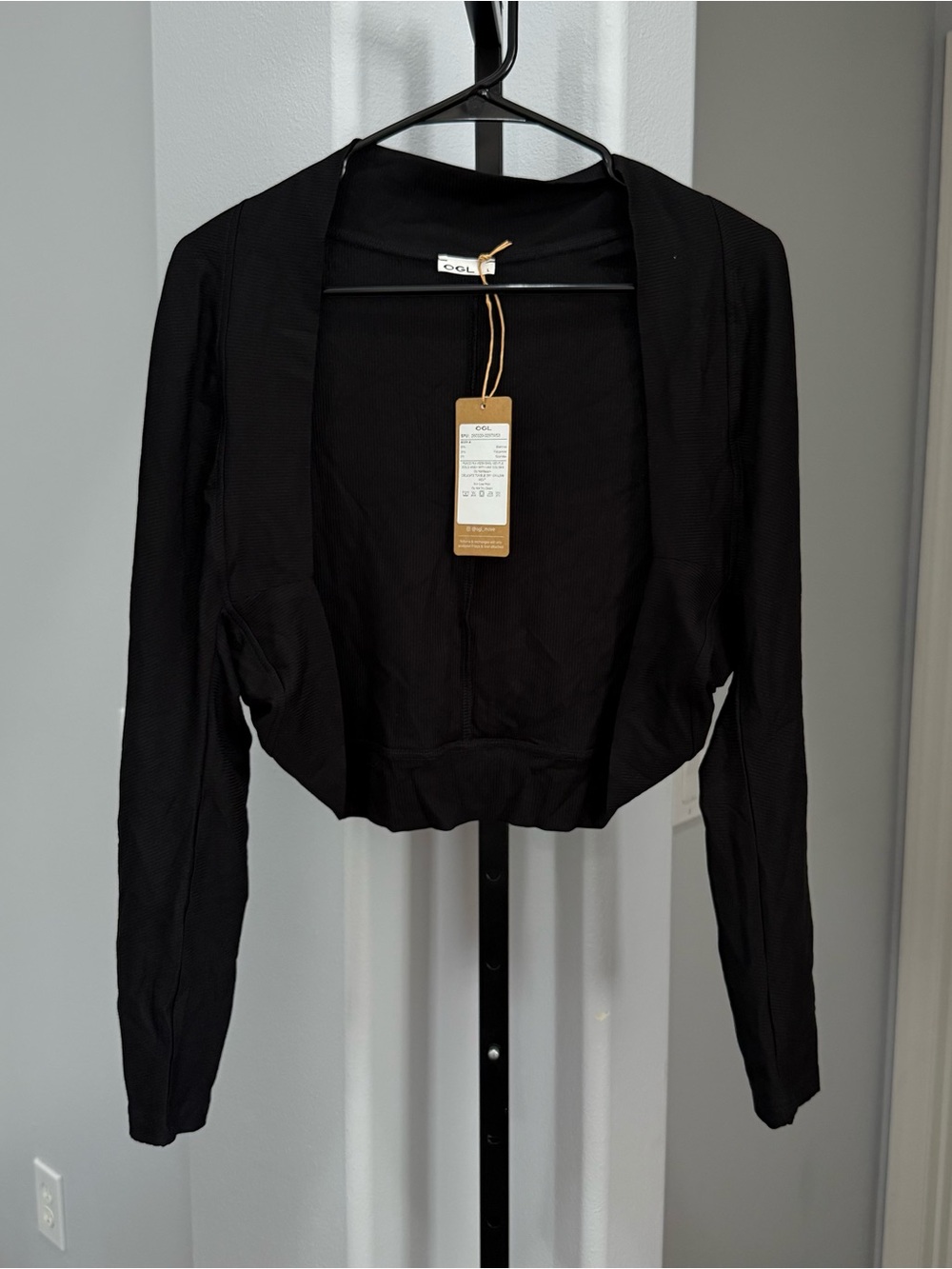 OGL NWT Bamboo Blend Breathable Summer Cropped Shrug Cardigan Black Size Large - Picture 2 of 4